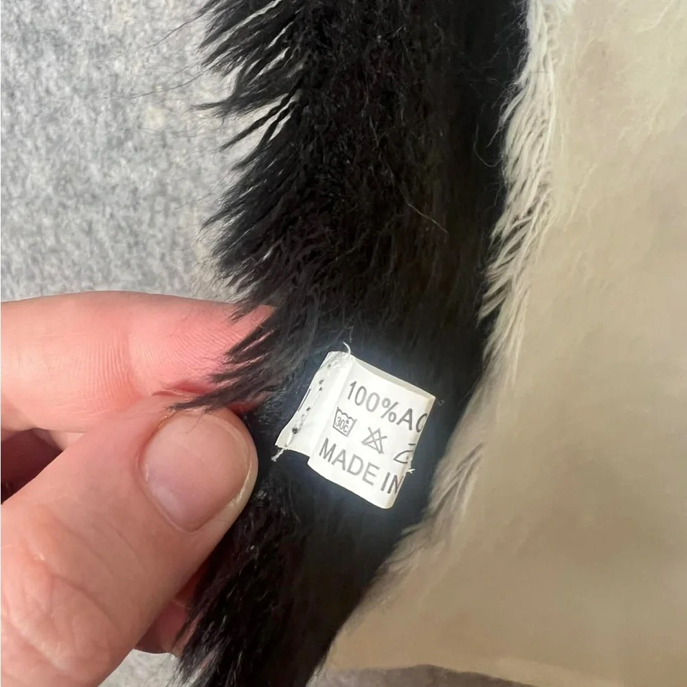 Black‎ and White stylish Fluffy Ombre Scarf